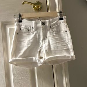 American eagle shorts, size 00